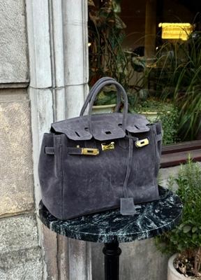 Custommade on Vinted
