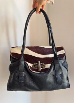 Vera Pelle on Vinted