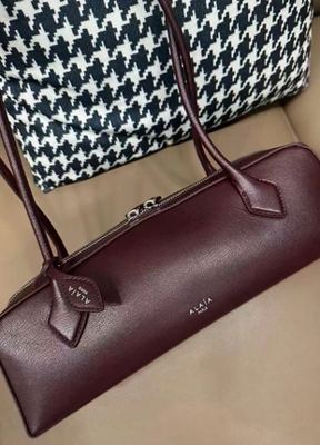 Alaïa on Vinted