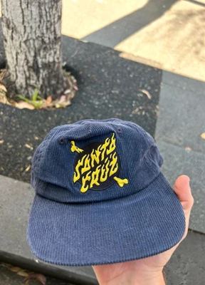 Santa Cruz on Vinted