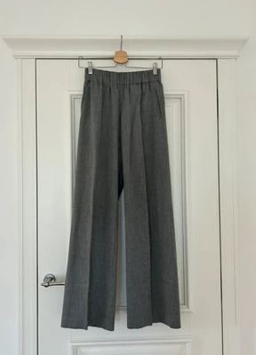 303 Avenue on Vinted