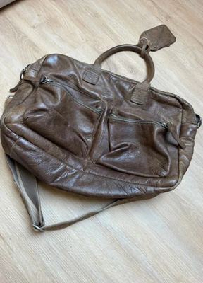 Cowboysbag on Vinted