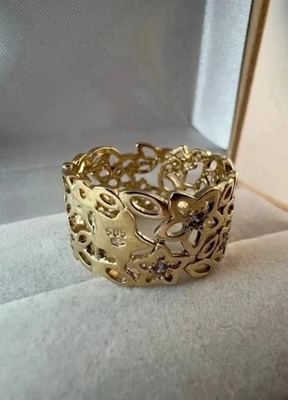 gold on Vinted