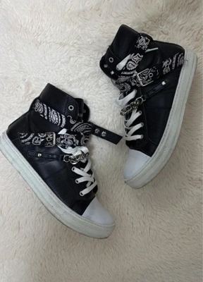 Amiri on Vinted