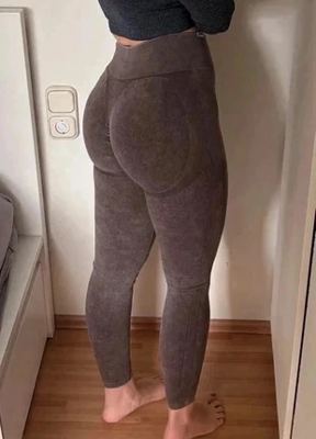 Smilodox on Vinted