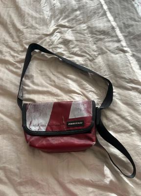 Freitag on Vinted
