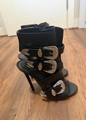 Dsquared2 on Vinted