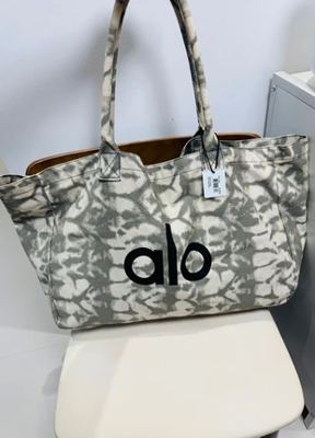 alo on Vinted