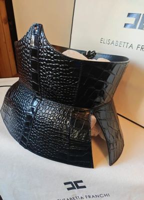 Elisabetta Franchi on Vinted