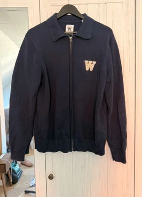 Wood Wood on Vinted