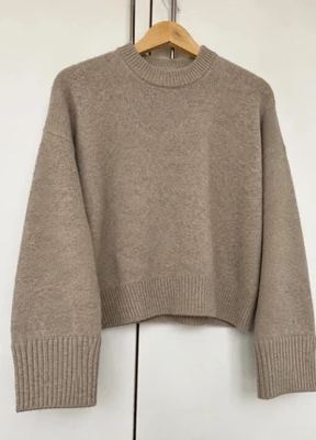 Allude on Vinted