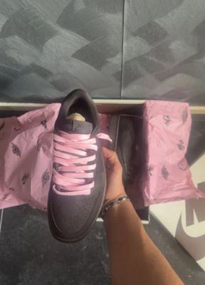 Travis Scott on Vinted
