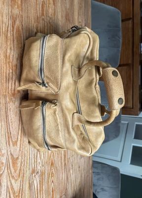 Cowboysbag on Vinted