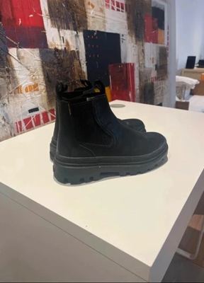 Palladium on Vinted