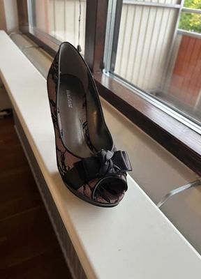 Graceland on Vinted