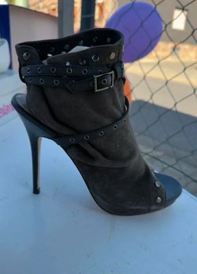 Jimmy Choo on Vinted