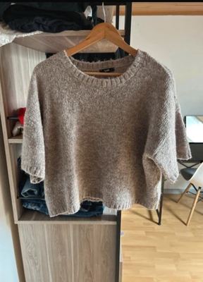 LH on Vinted
