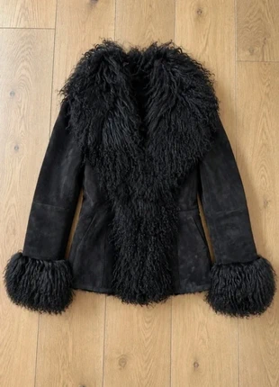 Vintage Dressing