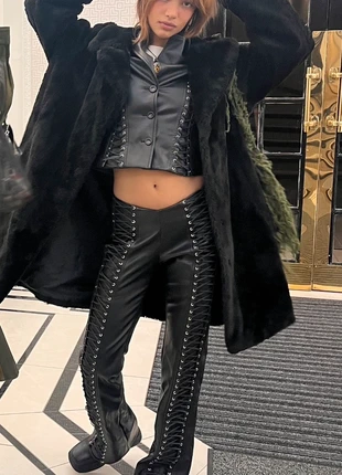 I.AM.GIA