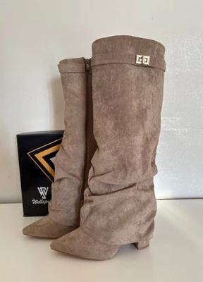 Stivali on Vinted