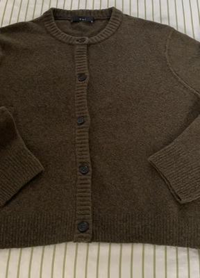 Oui on Vinted