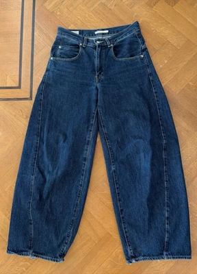 Levi's on Vinted
