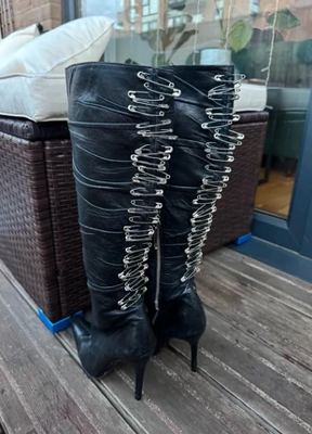 Dolce & Gabbana on Vinted