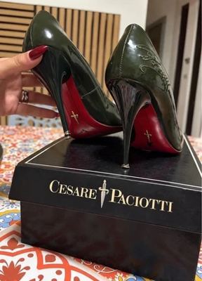 Cesare Paciotti on Vinted