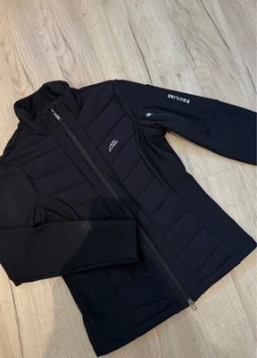 EQUILINE on Vinted