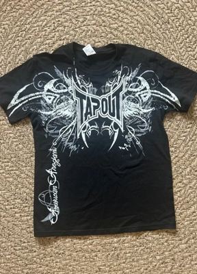 Tapout on Vinted