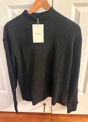Everlane on Vinted