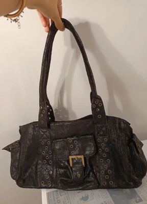 Etam on Vinted