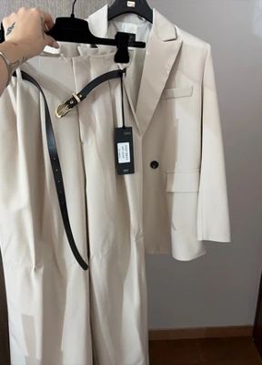 Justwest on Vinted