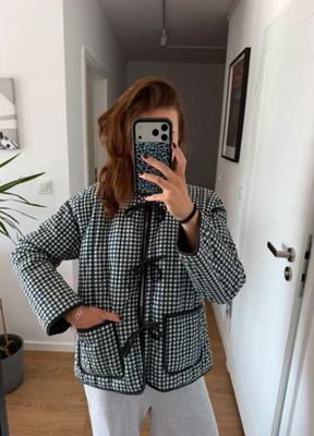 Reserved on Vinted
