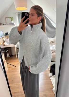 La Boutique on Vinted