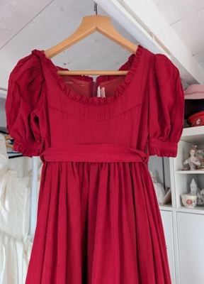 Laura Ashley on Vinted