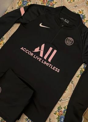 PSG on Vinted