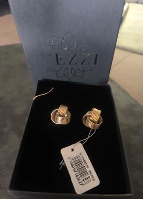 Vezzi on Vinted