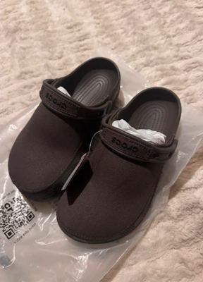 Crocs on Vinted