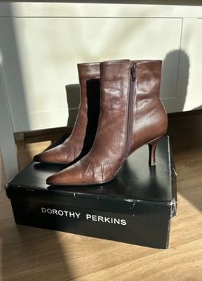 Dorothy Perkins on Vinted