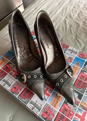 Unisa on Vinted