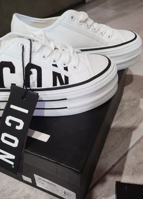 ICON on Vinted