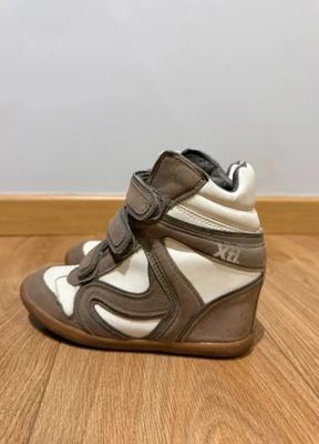 XTI on Vinted