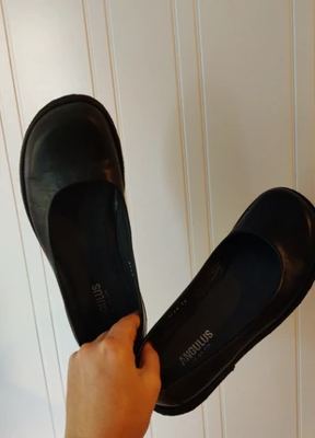 Angulus on Vinted