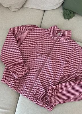 Iné on Vinted