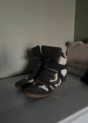 vet ej on Vinted