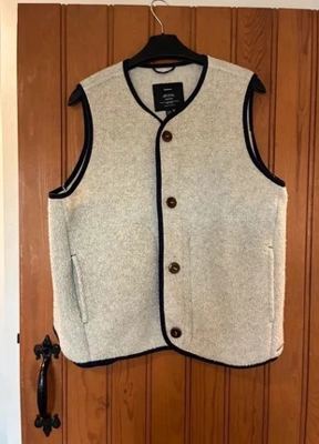 Finisterre on Vinted