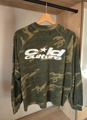 Cold Culture on Vinted