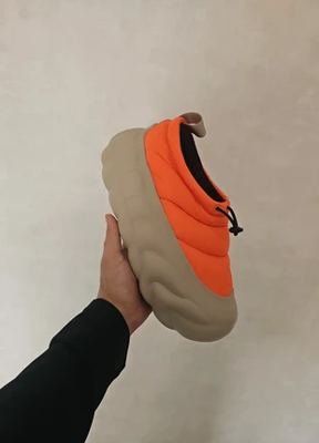 Crocs on Vinted