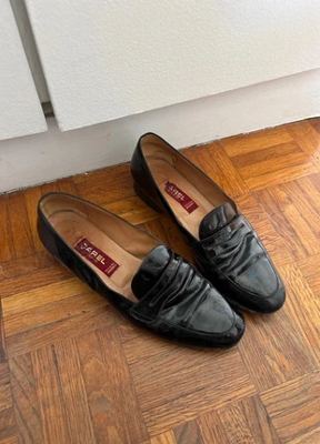 Carel on Vinted